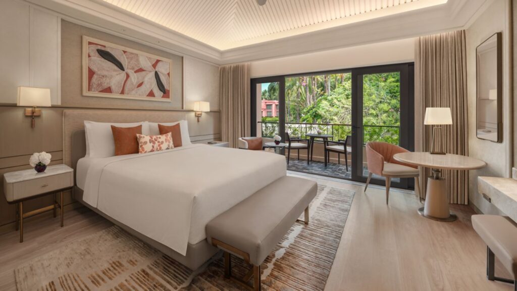 St Regis xr goixr lagoon grand deluxe 13707 Wide Hor — HFS hotel furniture